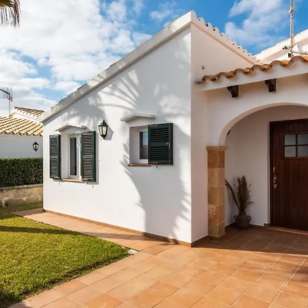 Villa Menorca Fucsia By Mauter *